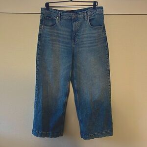 Gap denim high rise crop wide leg jeans.